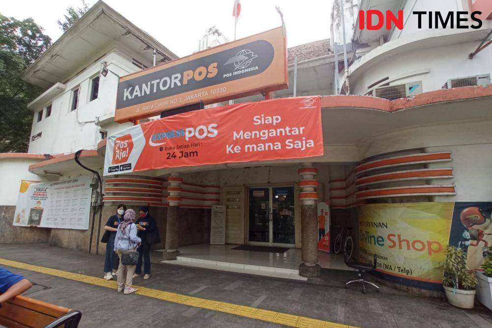 Kantor Pos Cikini (IDN Times/Annisa Dewi Lestari)