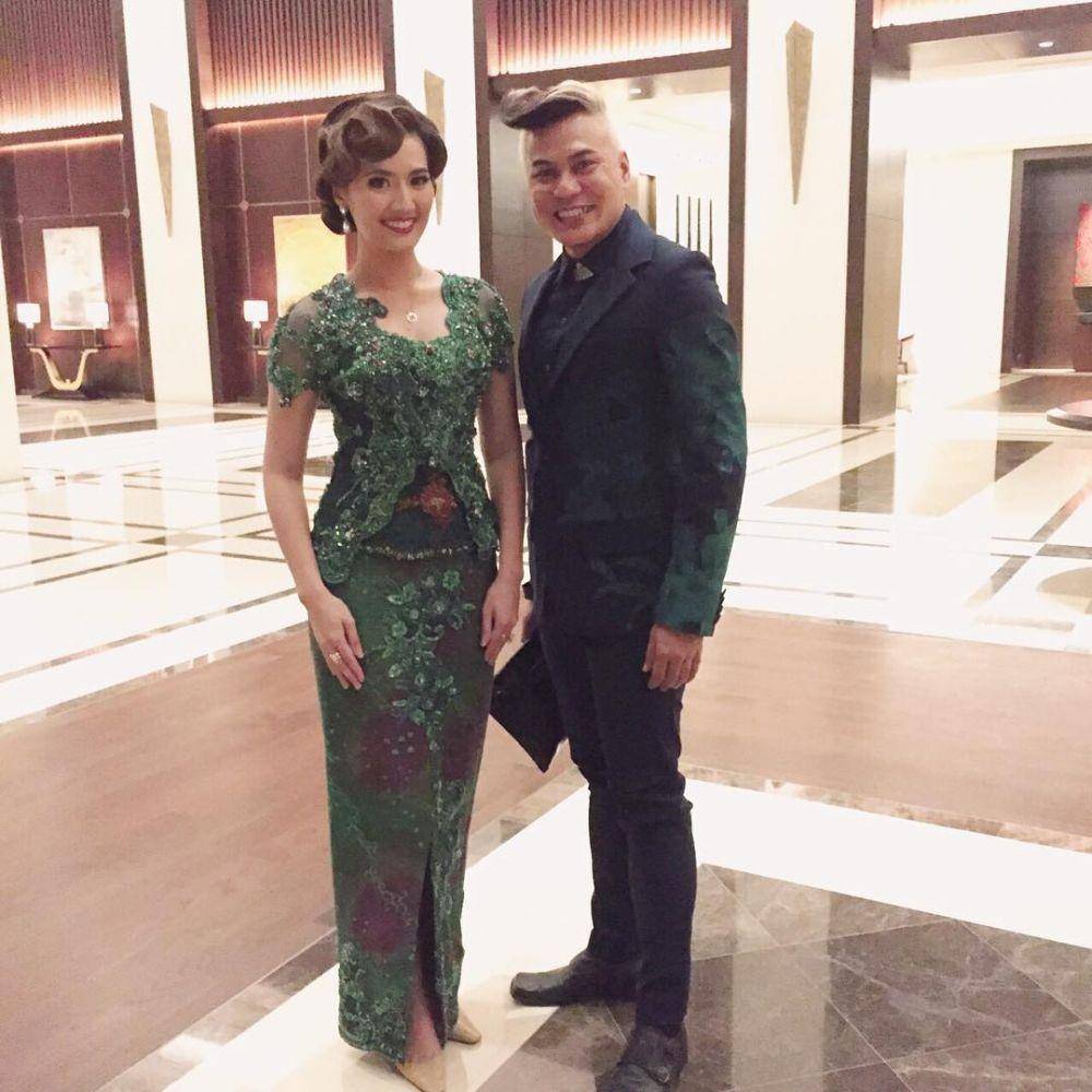 Kebaya Asti Ananta. (instagram.com/asty_ananta/)