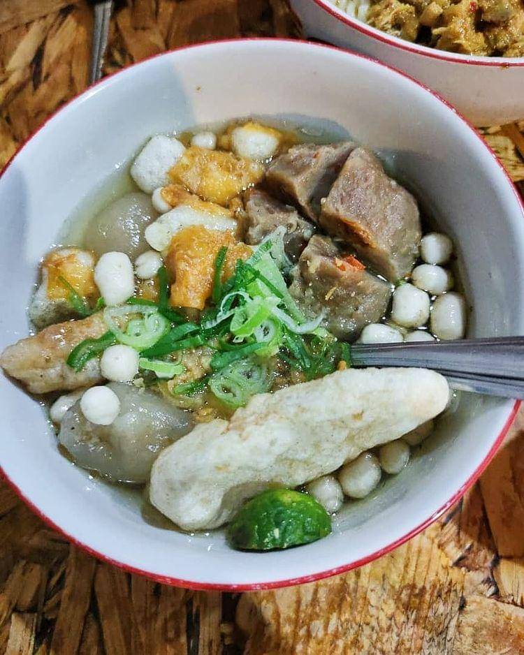 Baso Aci Ena (instagram.com/ albijajan)