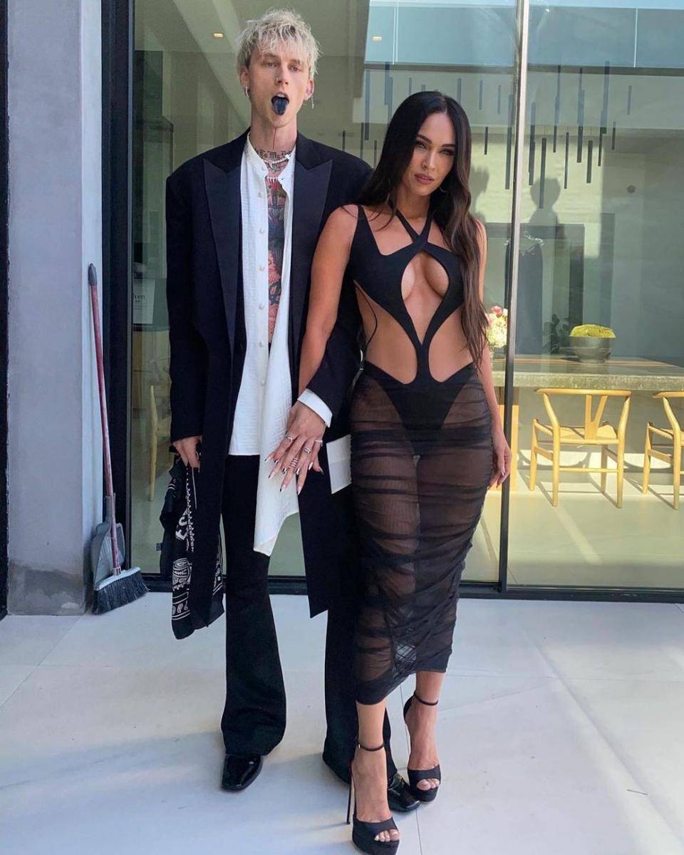 Megan Fox dan Machine Gun Kelly (instagram.com/meganfox)