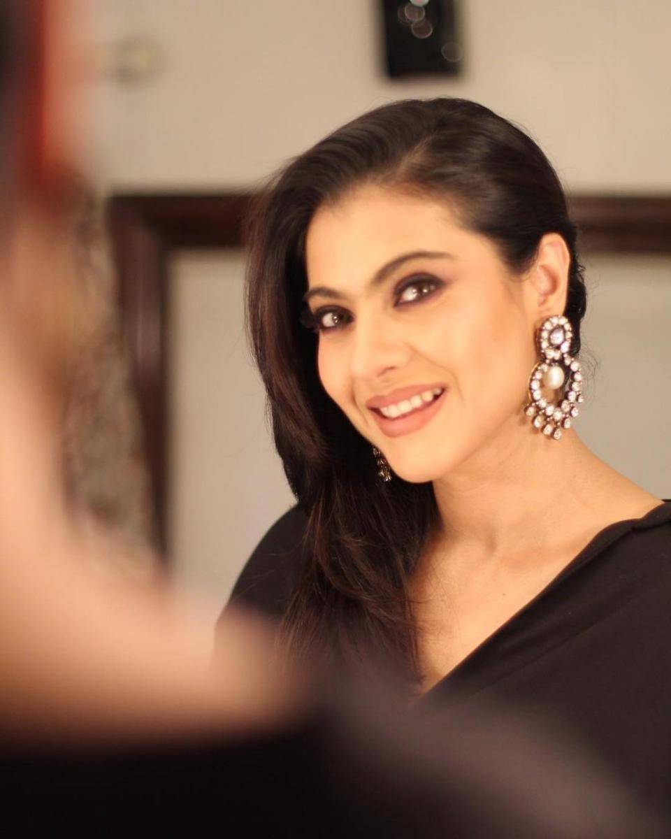 Kajol (instagram.com/kajol)