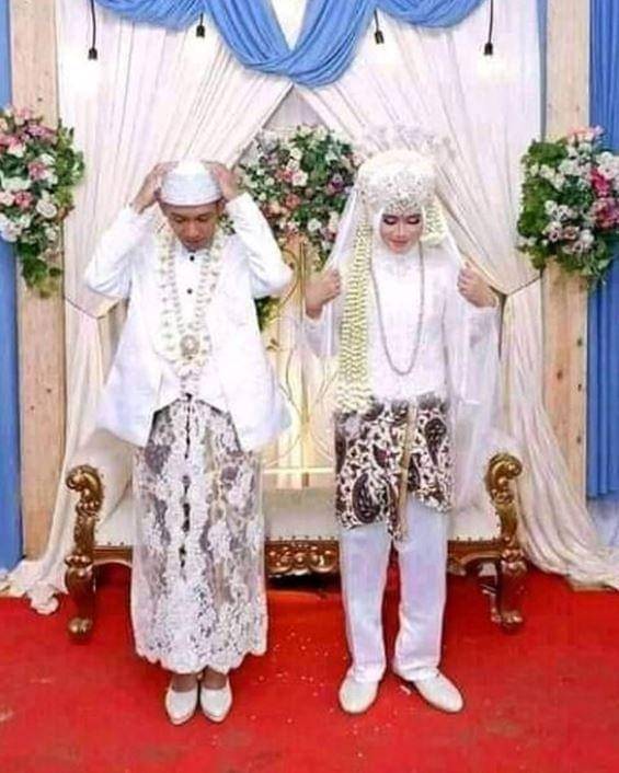 momen salah pakai baju (instagram.com/id.dagelan)