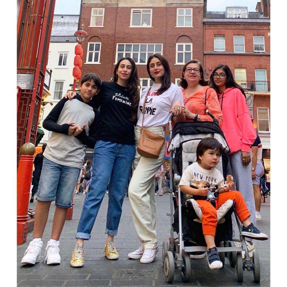 Karisma Kapoor dan anaknya (instagram.com/therealkarismakapoor)