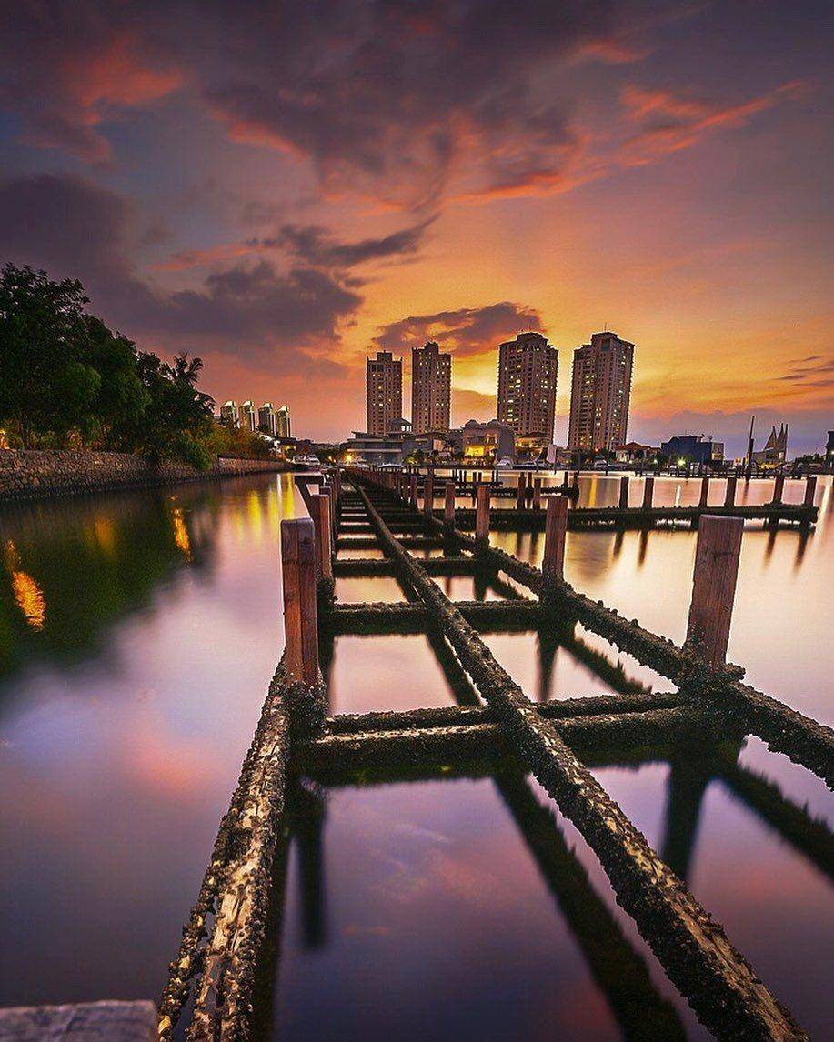 Pantai Mutiara Pluit (instagram.com/alwani26)