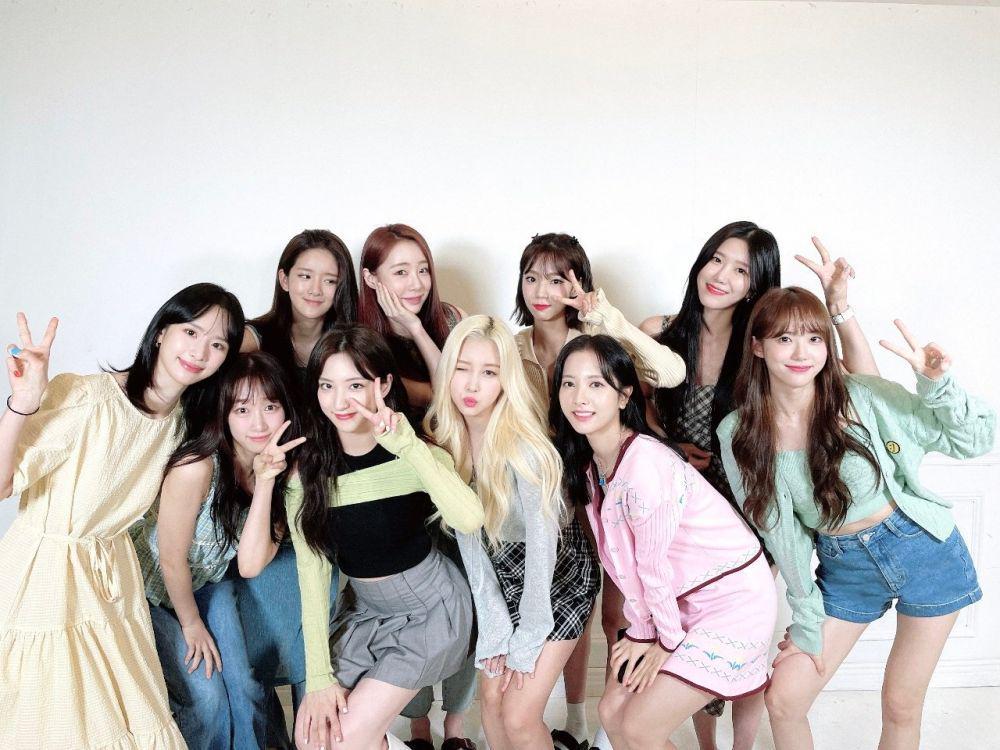 WJSN (twitter.com/WJSN_Cosmic)