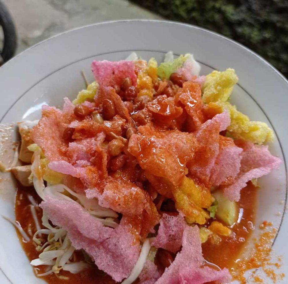 Asinan Betawi Asymuni (instagram.com/ayupuspita0410)