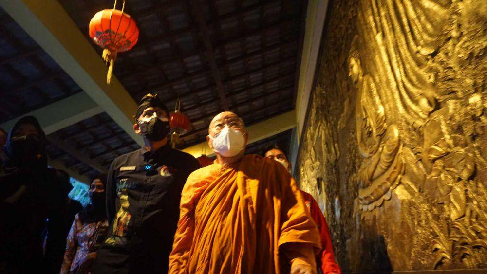 Sandiaga saat melakukan kunjungan di Trowulan.IDN Times/Fad