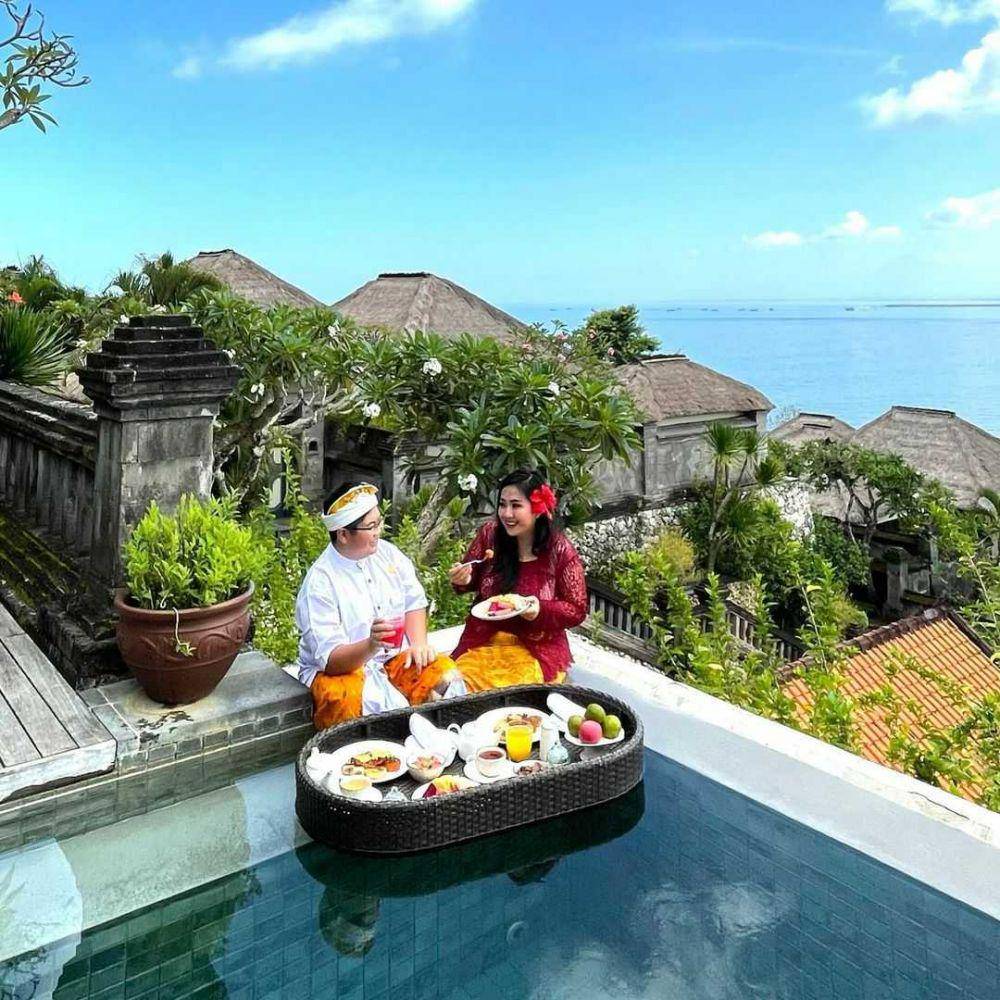 Four Seasons Jimbaran (instagram.com/fsbali)