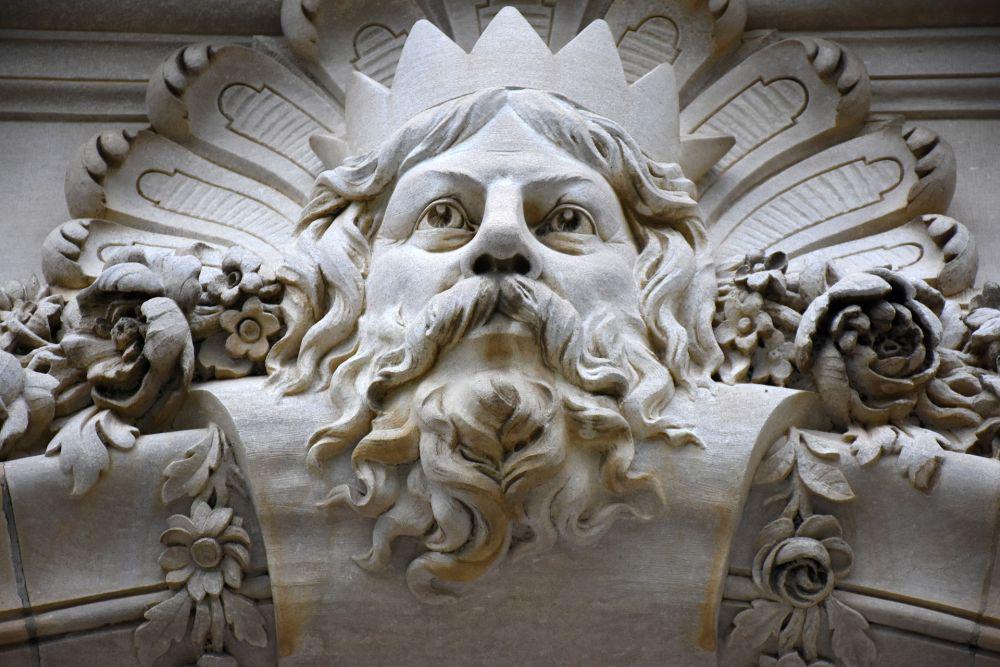 contoh patung mitologi Yunani Kuno (pixabay.com/chabotphoto)