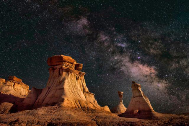 Galaksi Bimasakti tercipta sekitar 13,6 miliar tahun yang lalu. (unsplash.com/John Fowler)