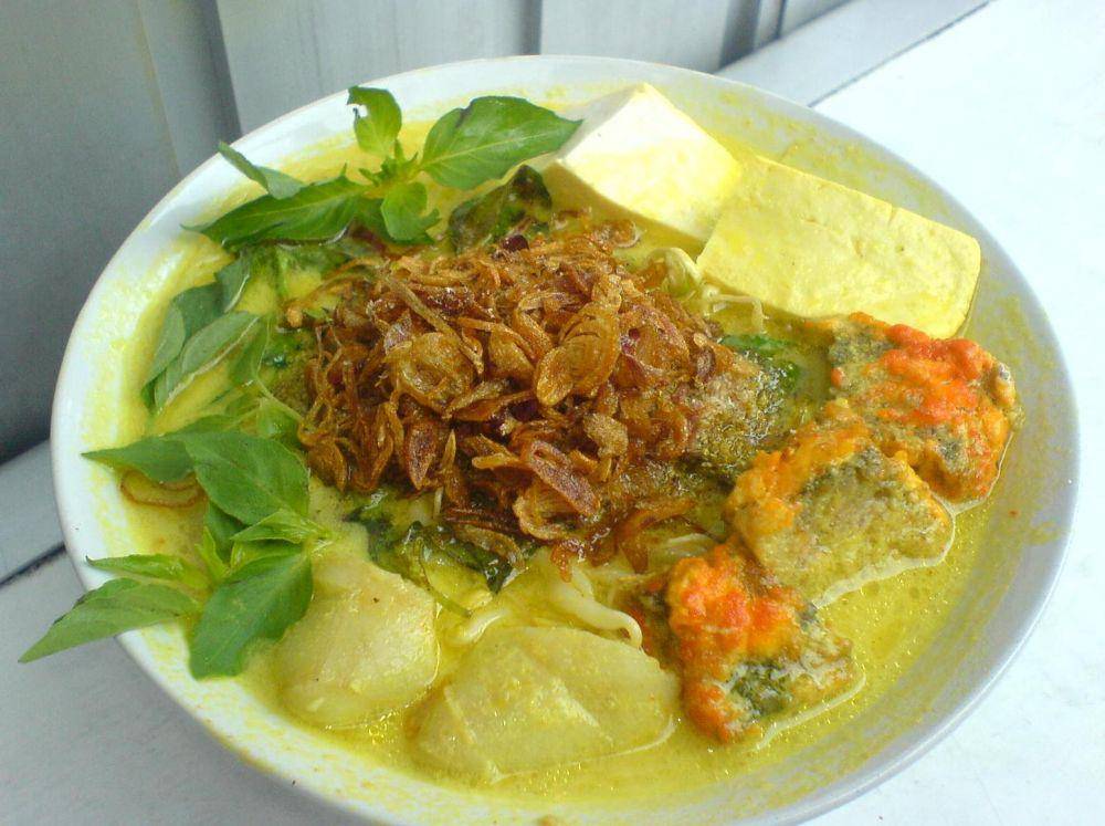 laksa bu lili (Facebook.com/Laksa Bogor Tradisional ibu Lili)