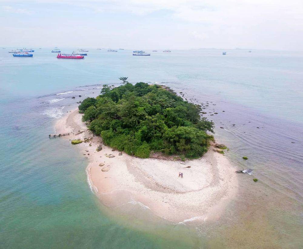 Pulau Merak Kecil, Banten (instagram.com/saefullah_14)