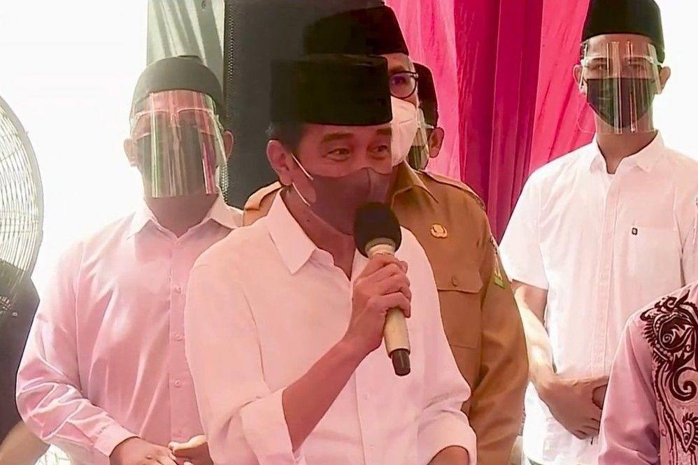 Gadis Aceh Bacakan Puisi untuk Jokowi, Langsung Dapat Hadiah Sepeda