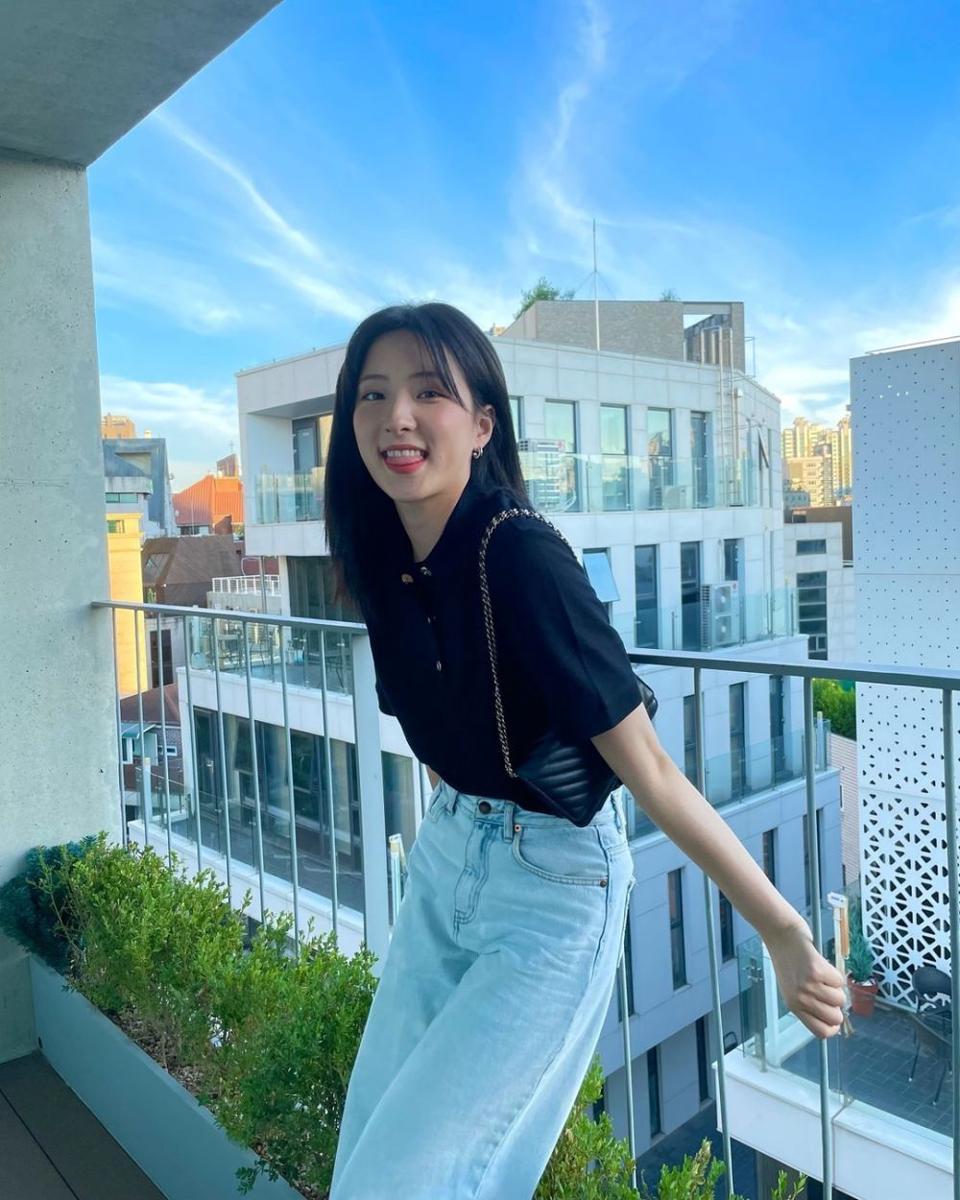 Eunseo WJSN (instagram.com/eeunseo._.v)