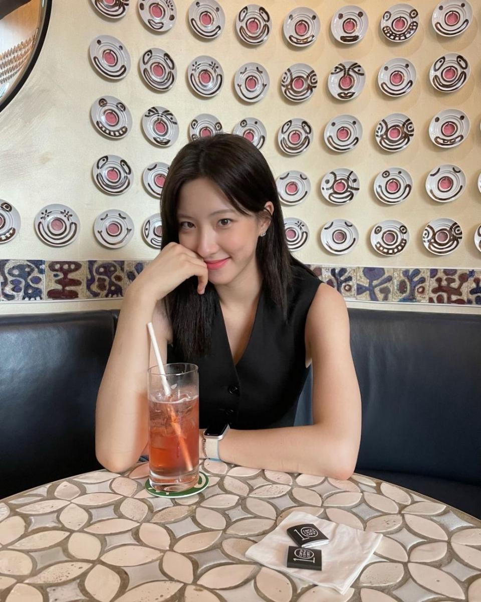 Eunseo WJSN (instagram.com/eeunseo._.v)