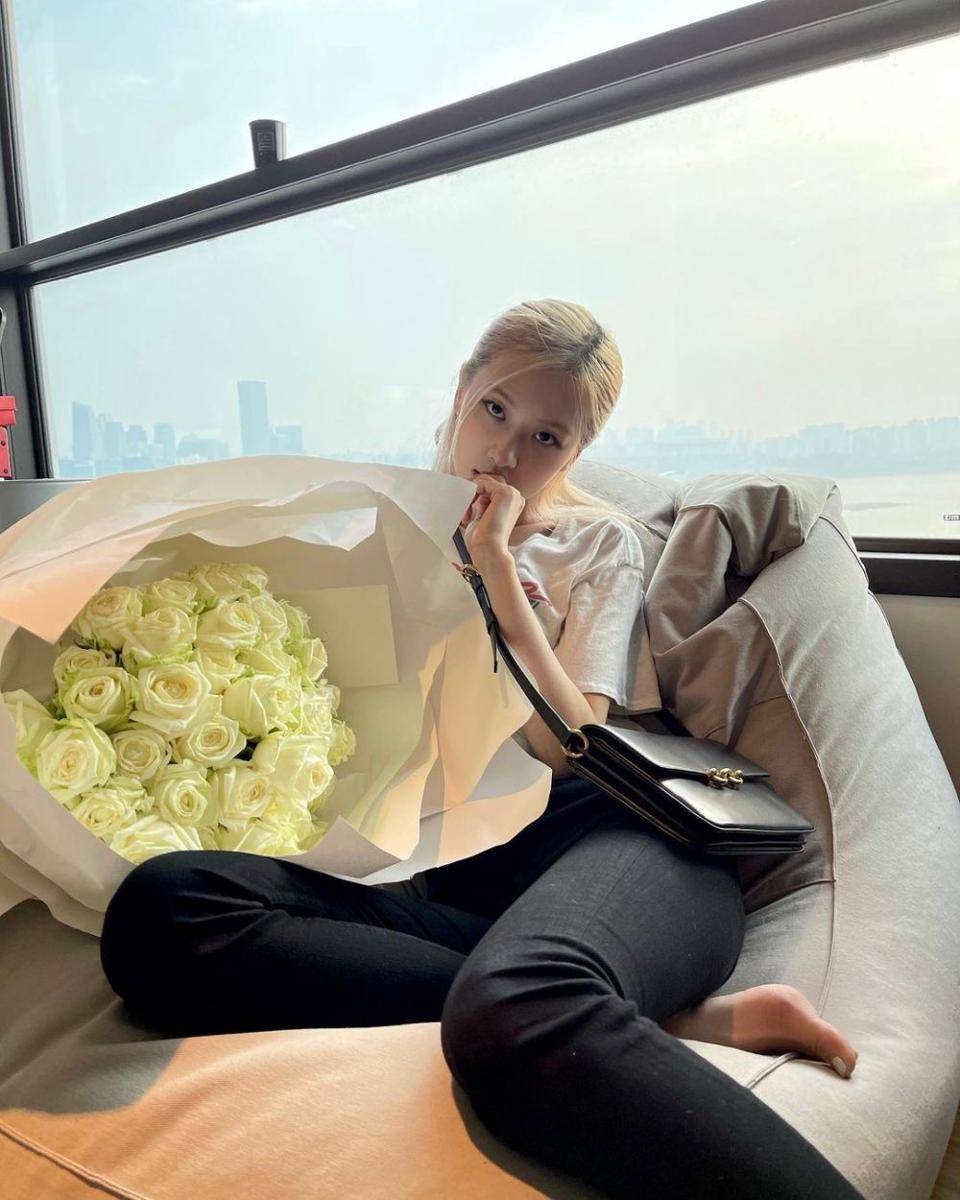 Rose BLACKPINK (instagram.com/roses_are_rosie)