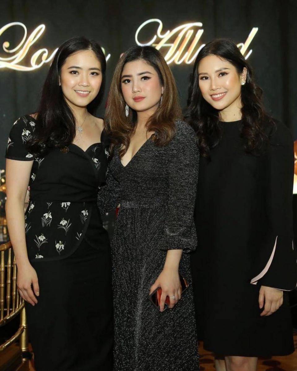 Style Simpel nan Elegan ala Keluarga Tanoesoedibjo (instagram.com/angelatanoesoedibjo)