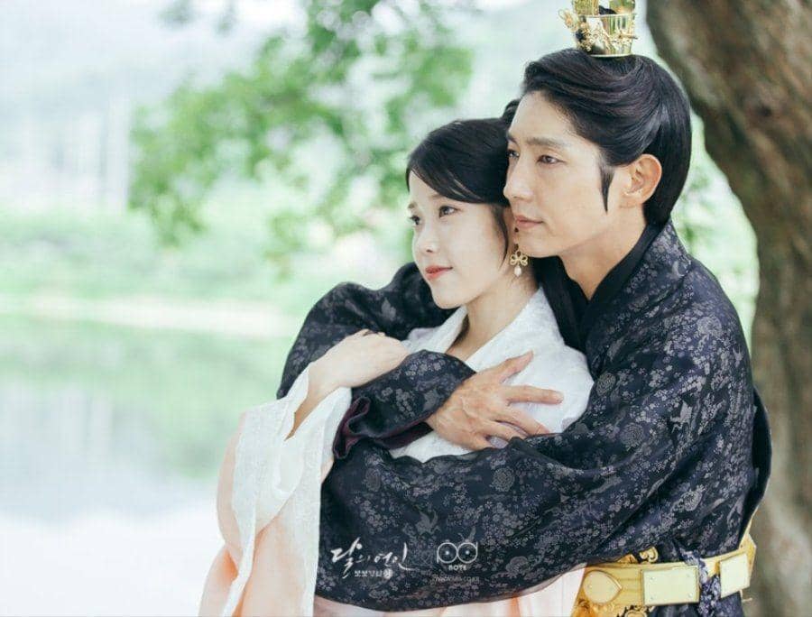 Lee Joon Gi dan IU di drama Moon Lovers: Scarlet Heart Ryo (dok. SBS/Moon Lovers: Scarlet Heart Ryeo)