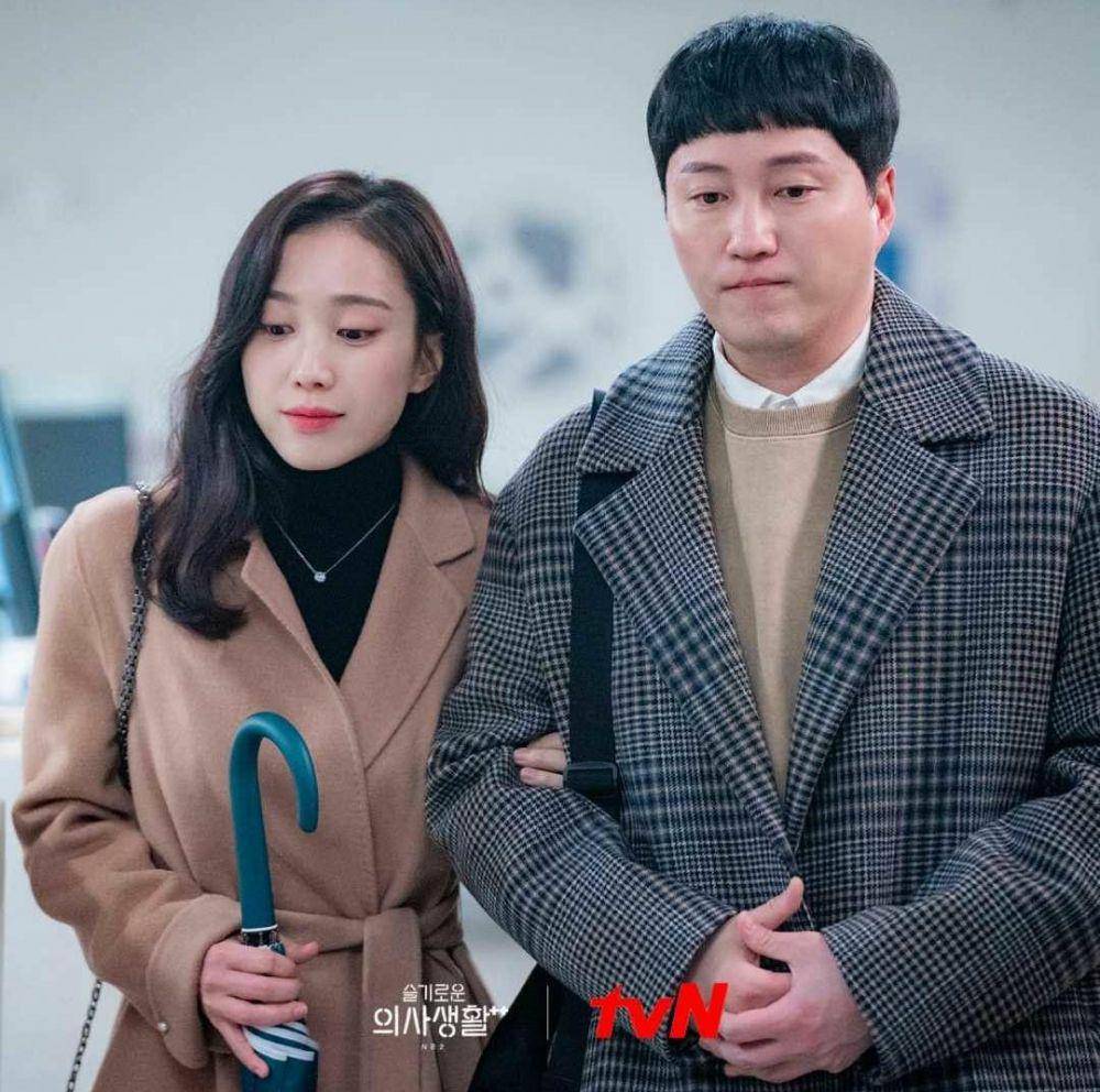 Park Ji Yeon dan Kim Dae Myung (Dok. TvN via instagram.com/tvn_drama)