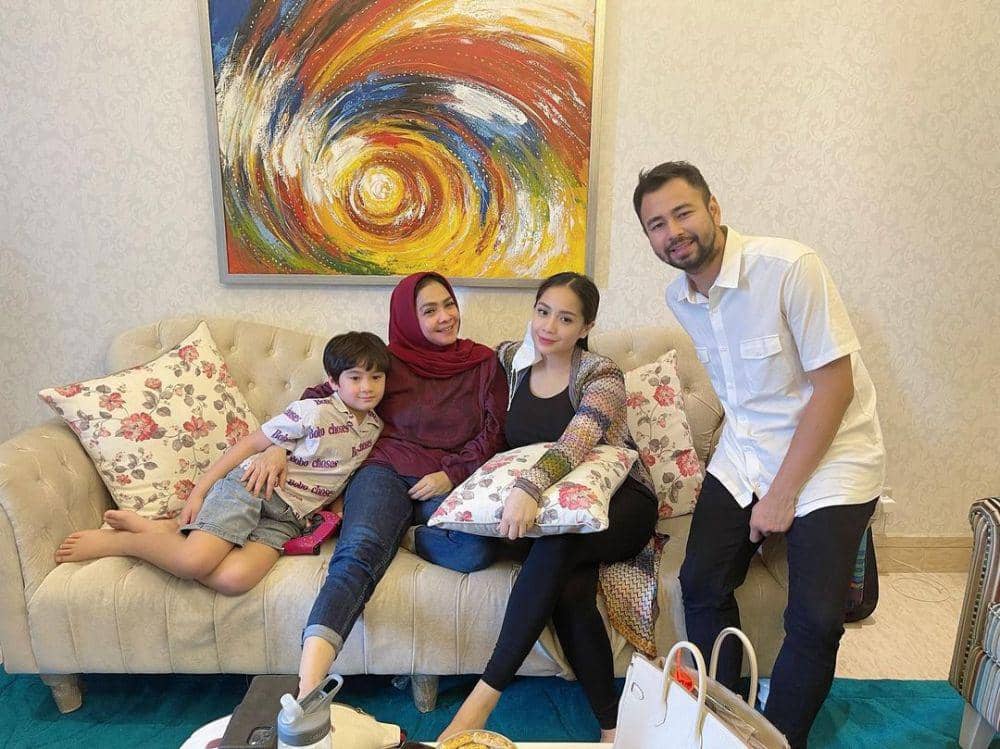 Rieta Amilia dan Raffi Ahmad (instagram.com/rieta_amilia)