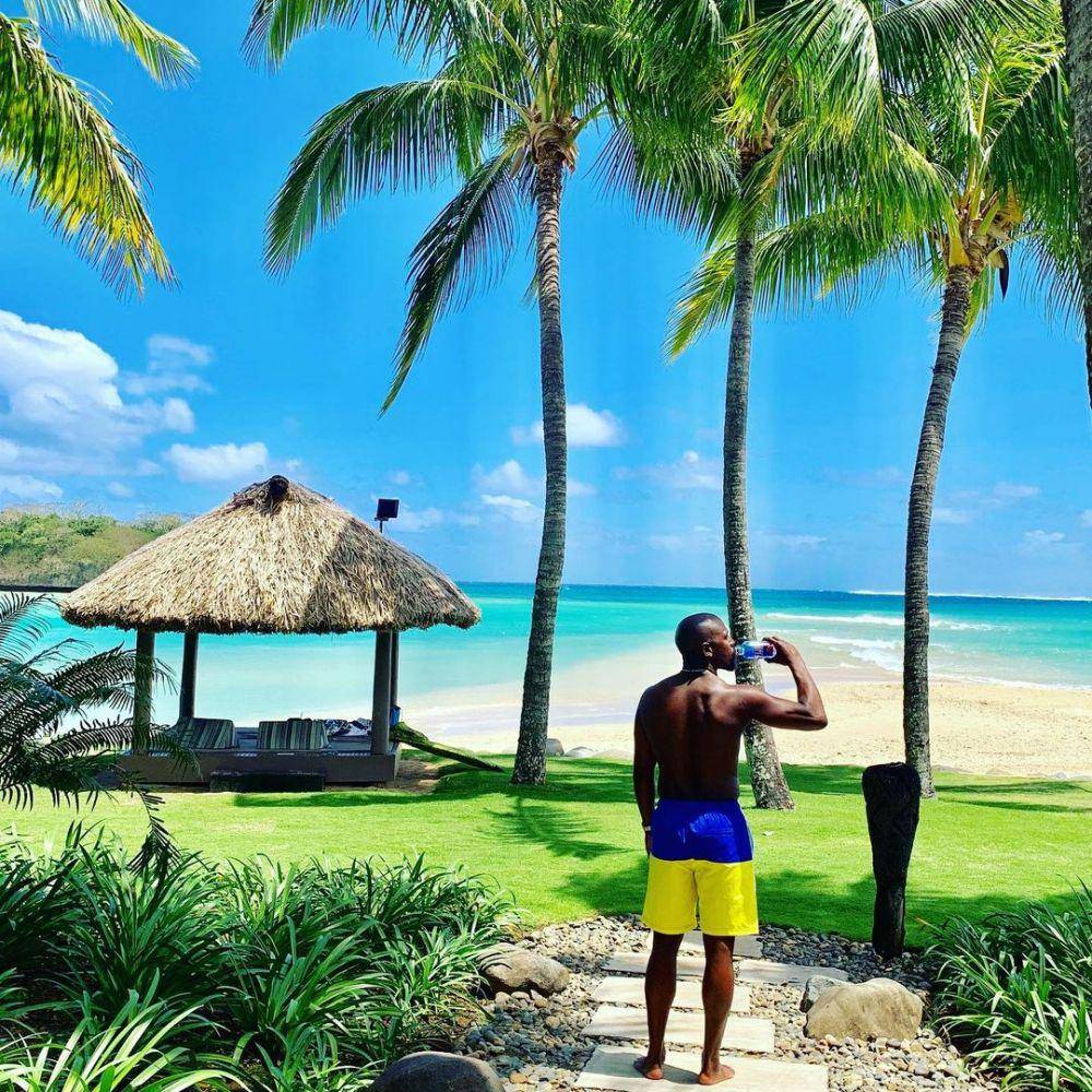 Floyd Mayweather (instagram.com/floydmayweather)