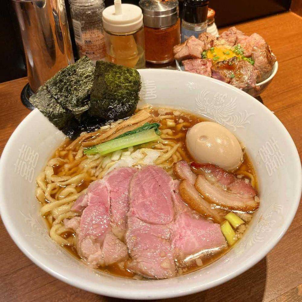 shoyu ramen (instagram.com/kobariy)