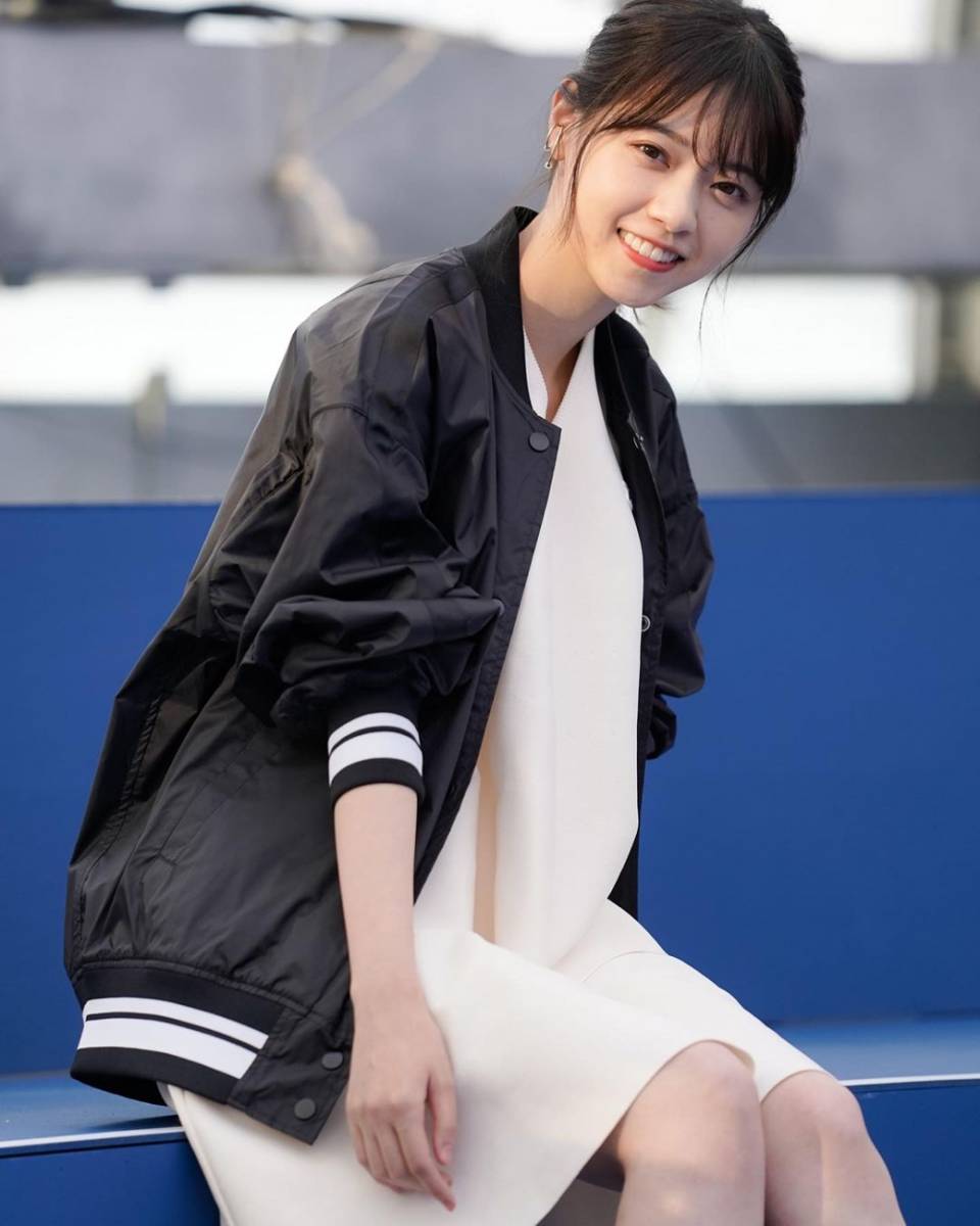 Nanase Nishino (instagram.com/nishino.nanase.official)