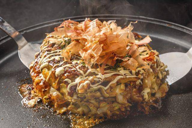 Okonomiyaki (savorjapan.com)