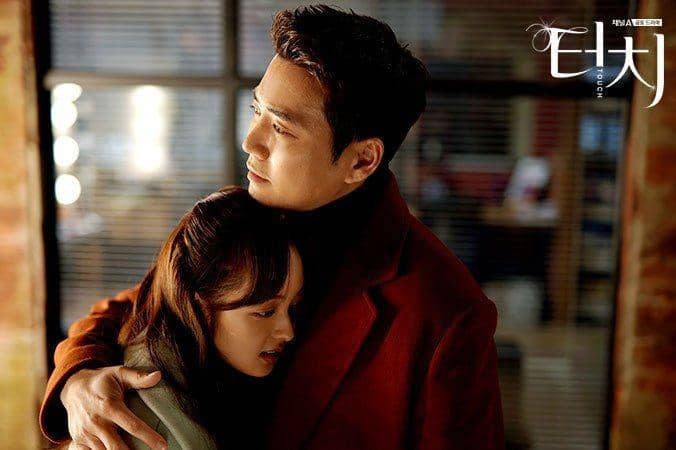 Joo Sang Wook dan Kim Bo Ra di drama Touch (dok. Channel A/Touch)