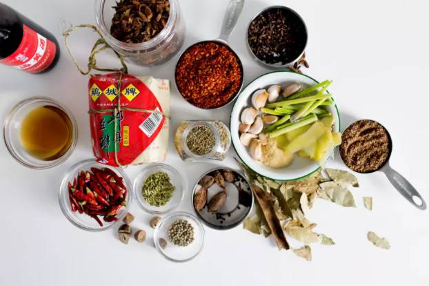 Bahan kuah mala (ladyandpups.com)