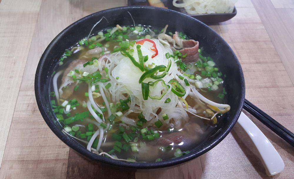 ilustrasi ginger lime chicken with rice noodle (pixabay.com/Lisy_)