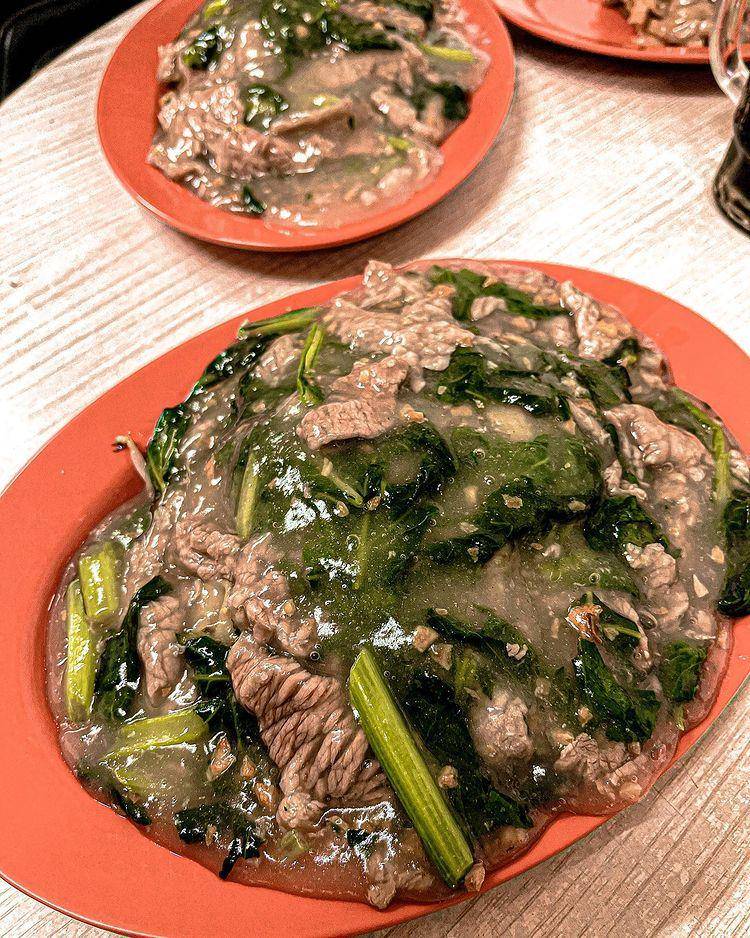 Kwetiau Sapi Hayam Wuruk 61 (instagram.com/loveandlikefood)