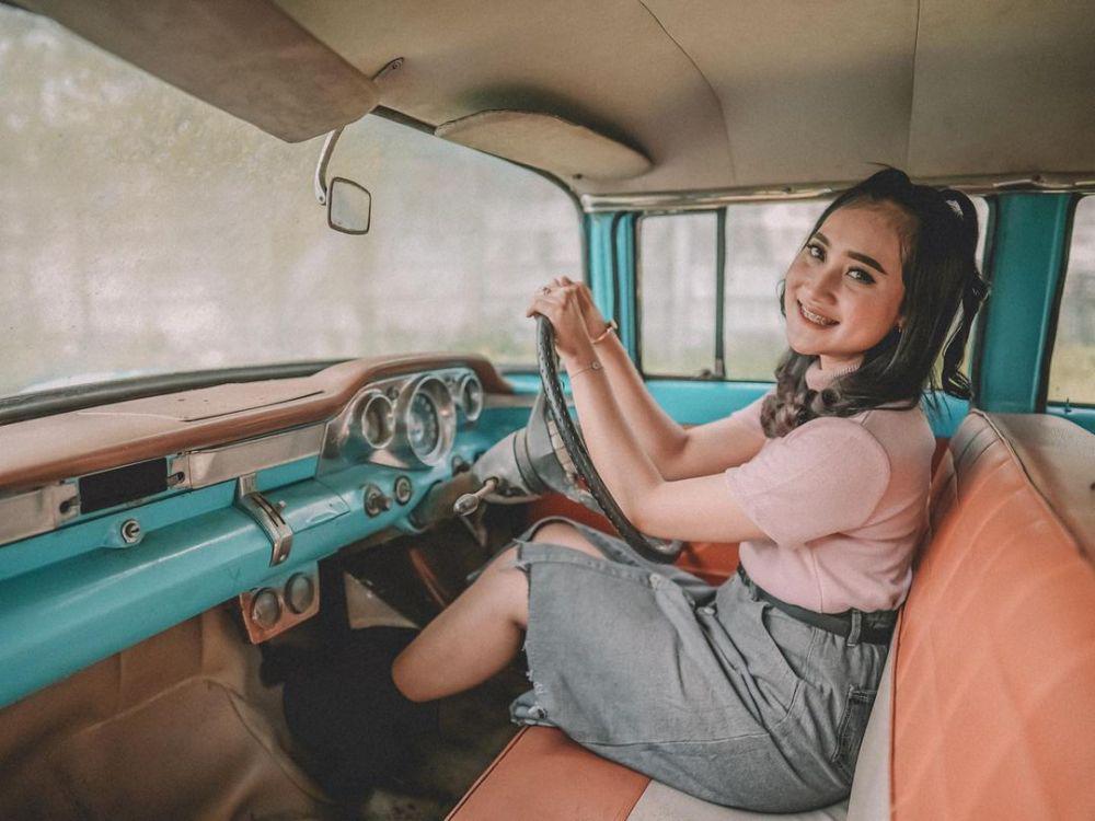 Lirik Lagu Mblebes - Yeni Inka, Bikin Pasangan Luluh Seketika!