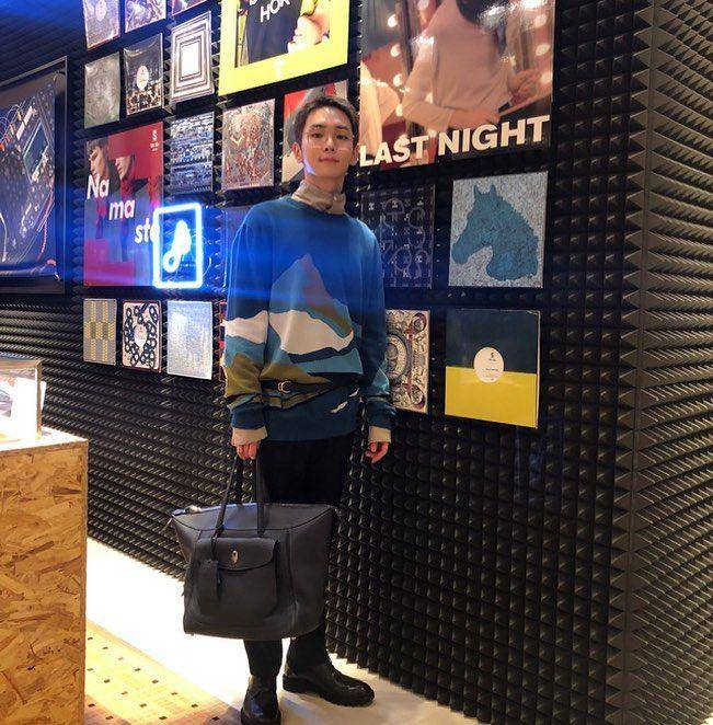 Outfit Key Shinee (instagram.com/bumkeyk)
