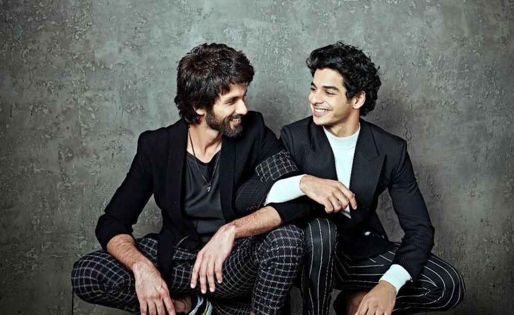 10 Potret Hangat Aktor Bollywood Shahid Kapoor dan Adik Tirinya