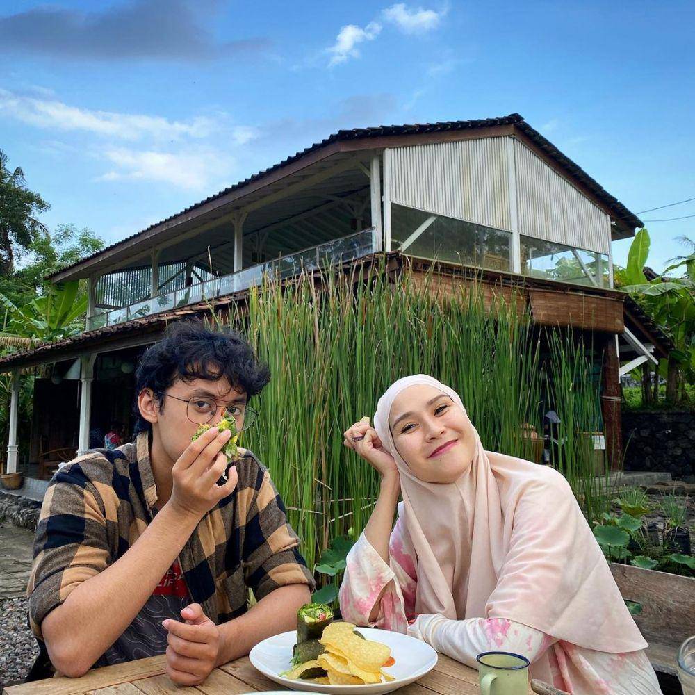 potret Zaskia Adya Mecca dan Barmastya Bhumi Brawijaya (instagram.com/zaskiadyamecca)