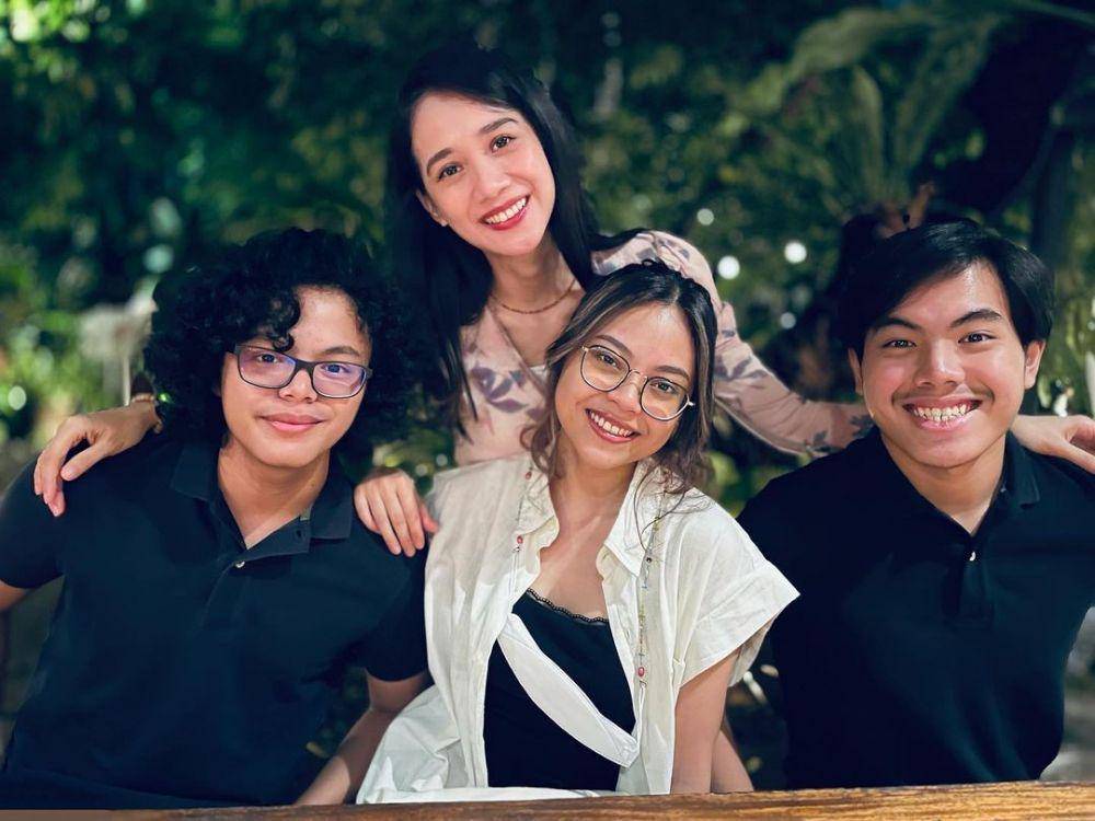 potret Gista Putri bersama Sakina, Salvaditya dan Sultan (instagram.com/wishnutama)