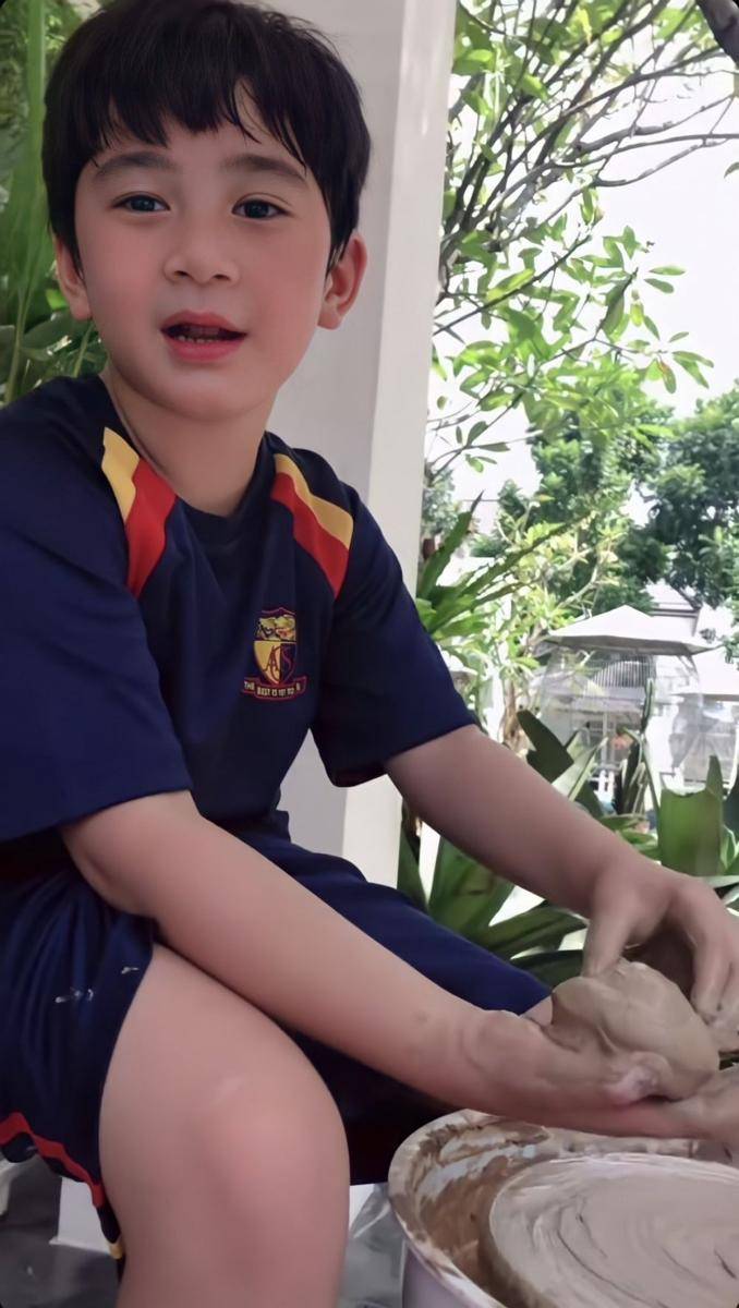 Rafathar (instagram.com/raffinagita1717)