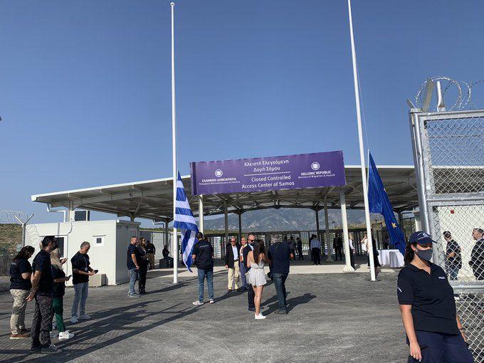 Yunani Resmikan Kamp Pengungsi Baru di Pulau Samos