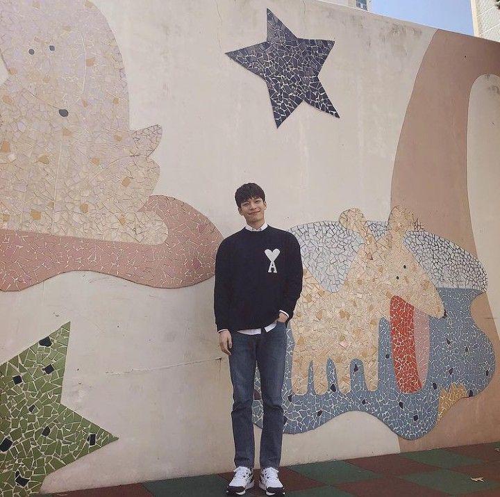 Wi Ha Joon (instagram.com/wi__wi__wi)
