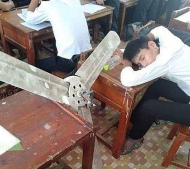 Kocak! 9 Tipe Teman di Sekolah Ini Bikin Terkenang Masa Lalu