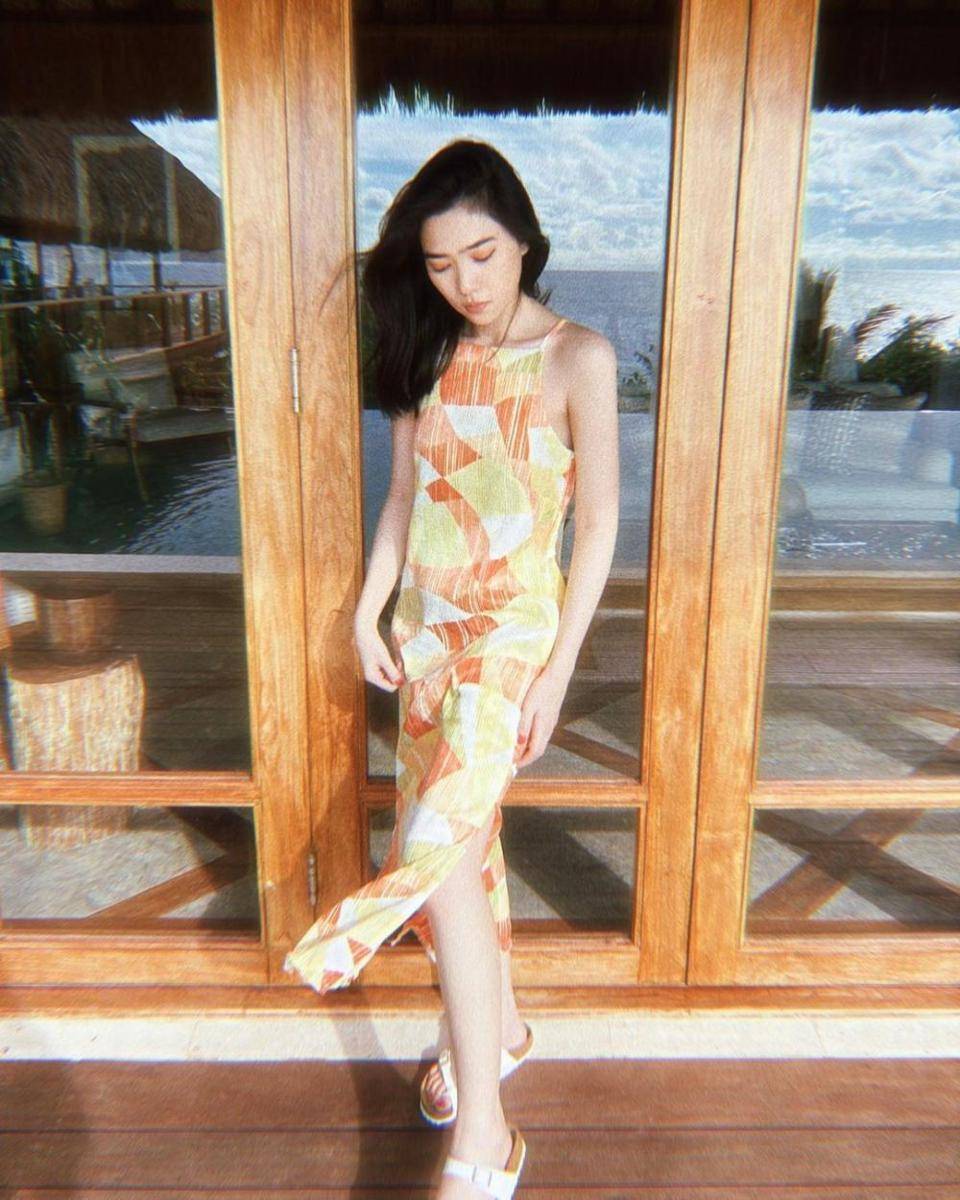 Style Isyana Sarasvati (instagram.com/isyanasarasvati)