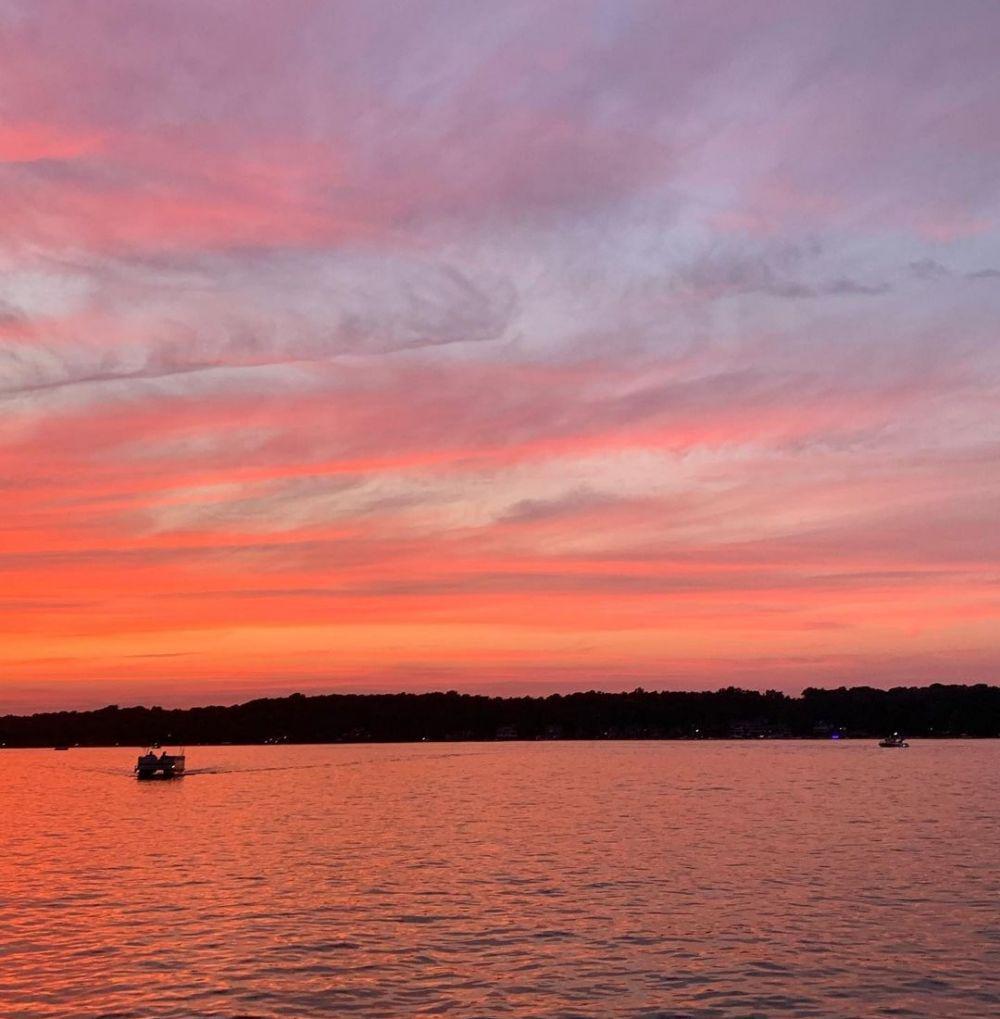 Tippecanoe Lake (instagram.com/georgiashrieveee)