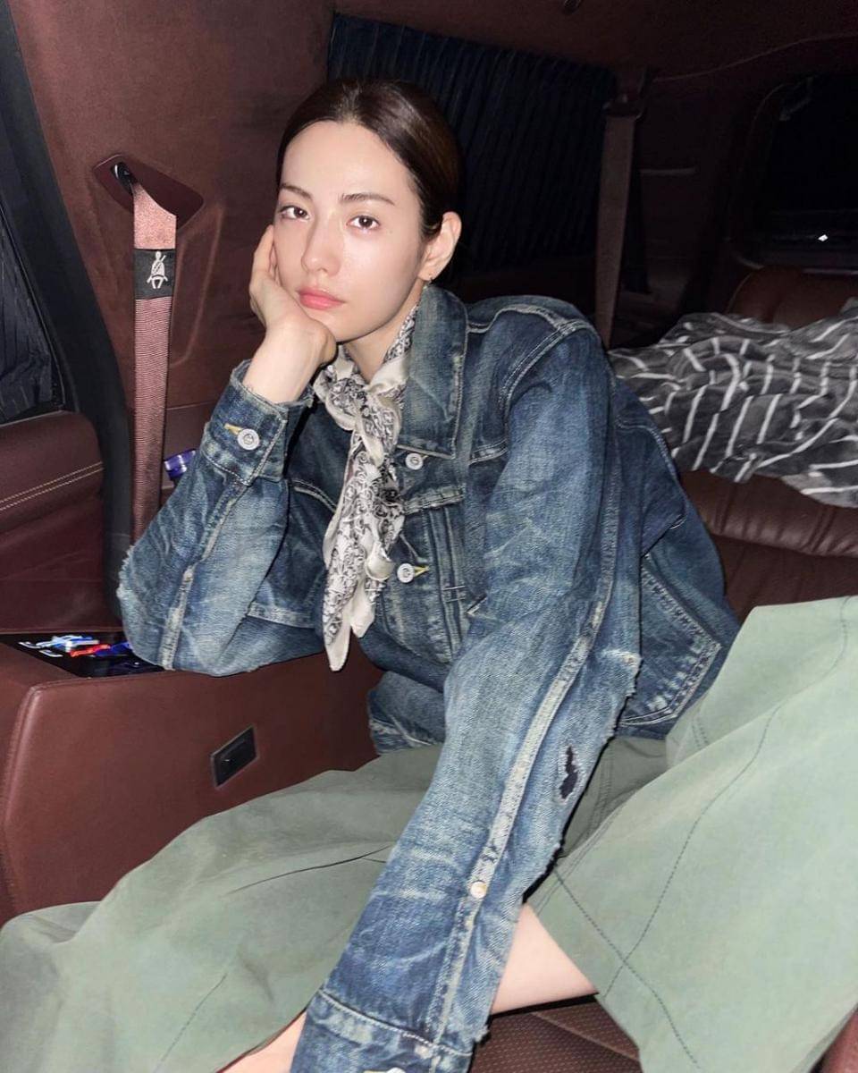 Nana (instagram.com/jin_a_nana)