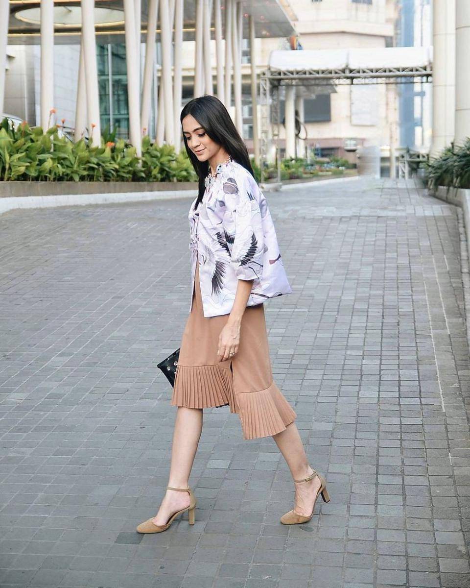 Agla Artalidia (instagram.com/aglaartalidia/)