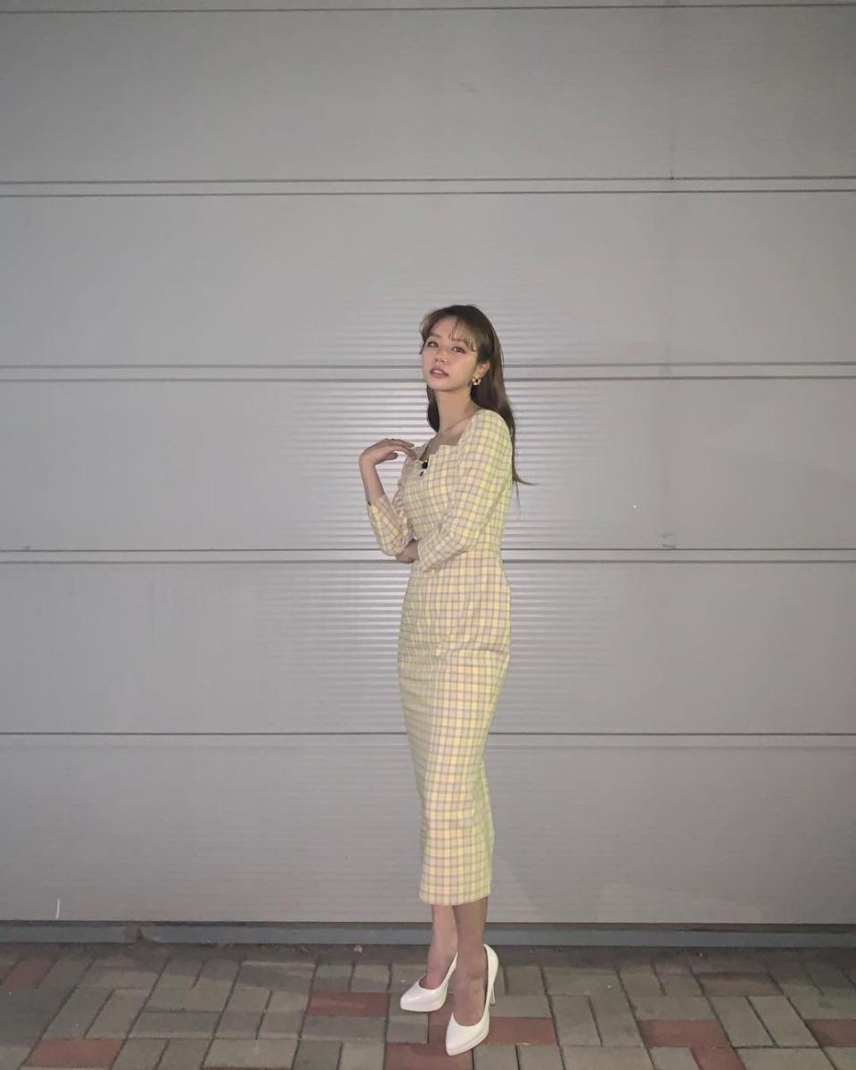 Outfit dress Hyeri Girl's Day (instagram.com/hyeri_0609)