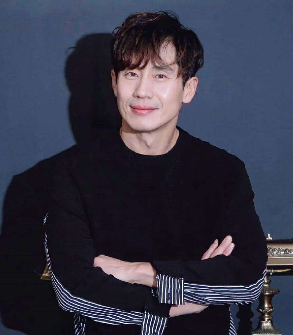 Shin Ha Kyun (instagram.com/hakyunology)