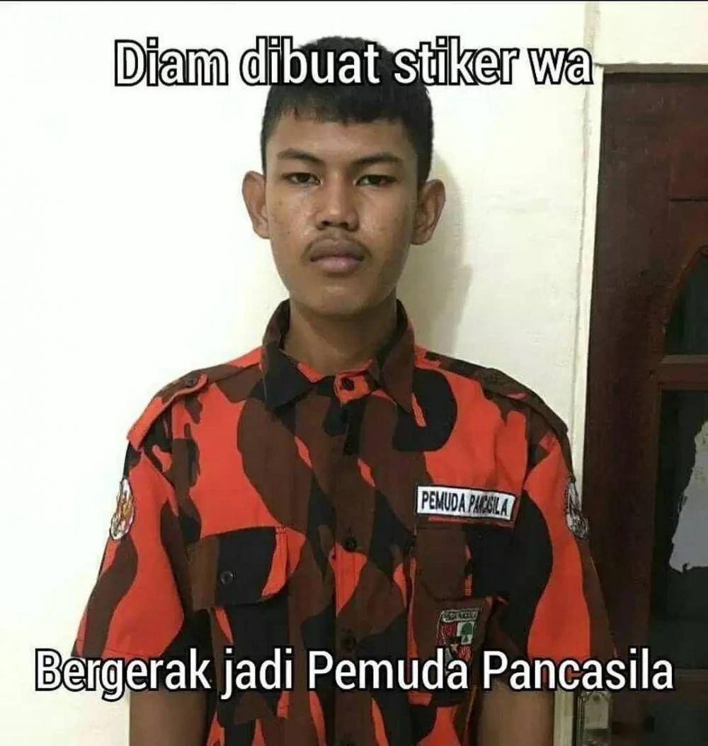meme diam bergerak (instagram.com/golongan62)