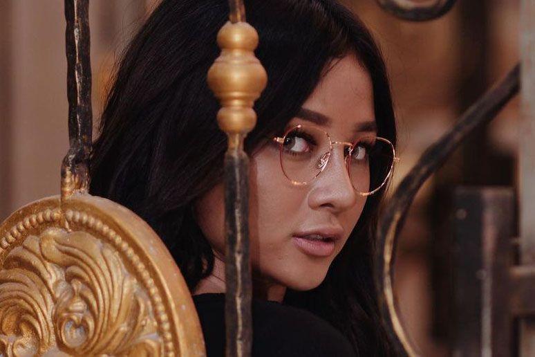 Mutia Ayu dan 11 Artis Ini Punya Rumah Angker, Ada Kepala Tanpa Badan!