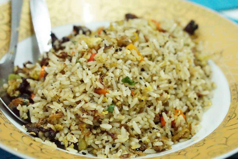 Nasi goreng dendeng lemak (instagram.com/popoboimjajan2)